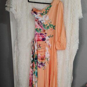 CHICWAYS Elegant Floral Maxi Dress NWT Size M